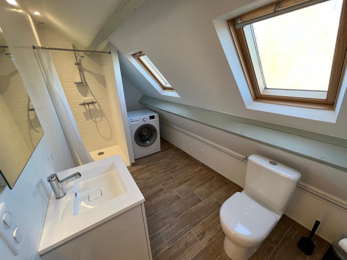 Maison Idealement Situee Avec Parking Gratuit Apartment